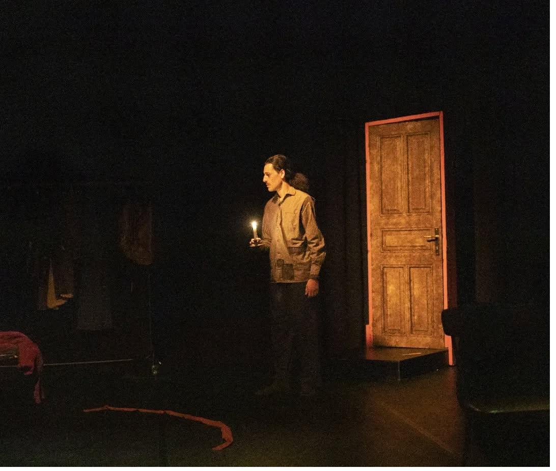 Shedding — Zoukak Theatre performance
